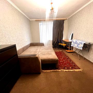 Гетьмана Павла Скоропадського вул. (Льва Толстого), 49