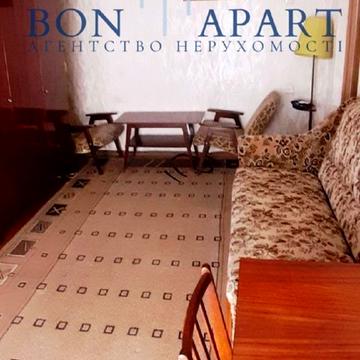 Раїси Окіпної вул., 5