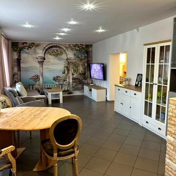 Дмитріївська вул. (Дмитрія Донського), 93а