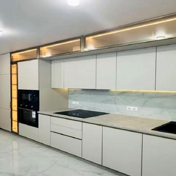 Перлинна вул., 8