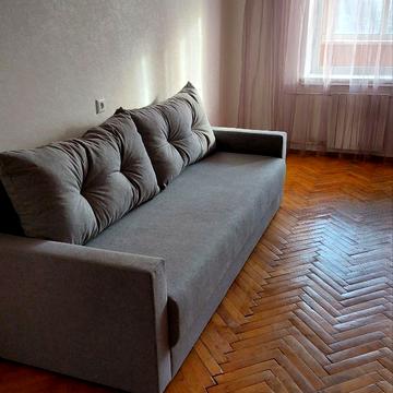 Науки просп., 4