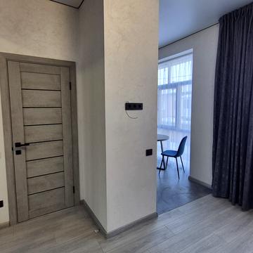 Петра Могили вул., 28