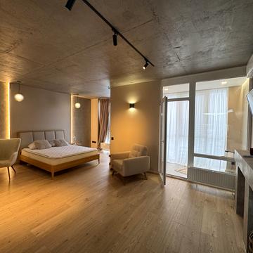 Олександра Олеся вул., 8/17