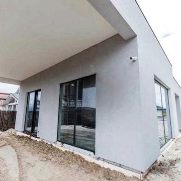 Центральна вул.