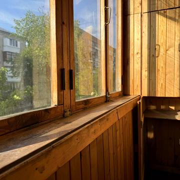 Новодарницька вул., 30