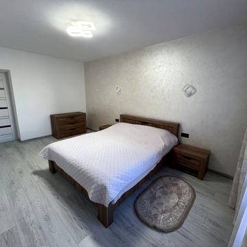 Богдана Хмельницького вул., 230а