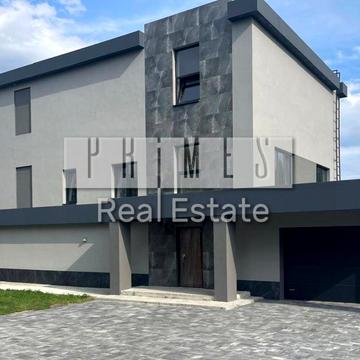 Лісова вул.