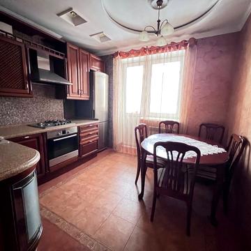 Драганчука вул., 4