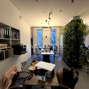 Антоновича вул. (Горького), 44