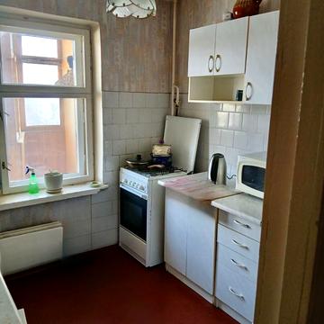 Автозаводська вул., 93