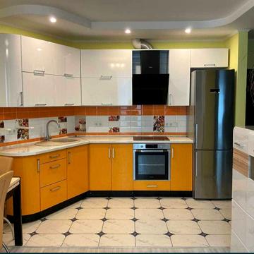 Михайла Донця вул., 2-А