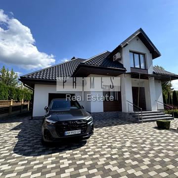 Вишнева вул.