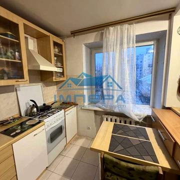 майдан Незалежності пл., 1Б