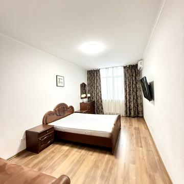 Любомира Гузара просп. (Космонавта Комарова), 46-В