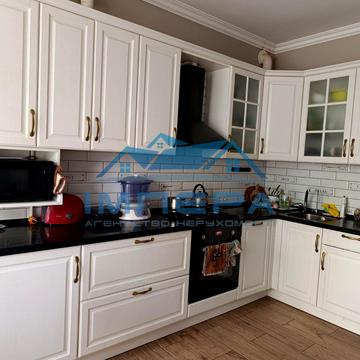 Олександра Бідного вул., 16