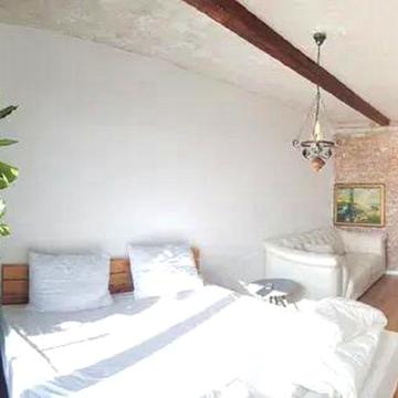 Івана Сірка вул., 4