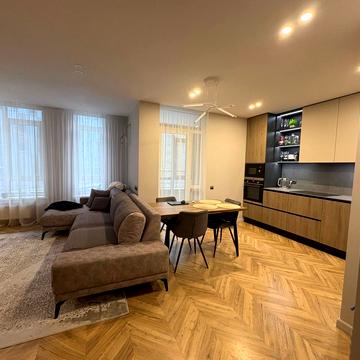 Тадея Рильського бульв., 1