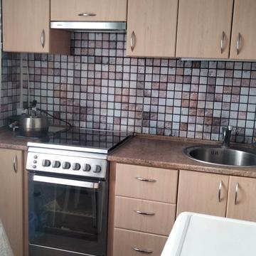 Автозаводська вул., 87