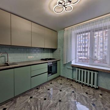 Захисників України вул. (Гордіюк), 27