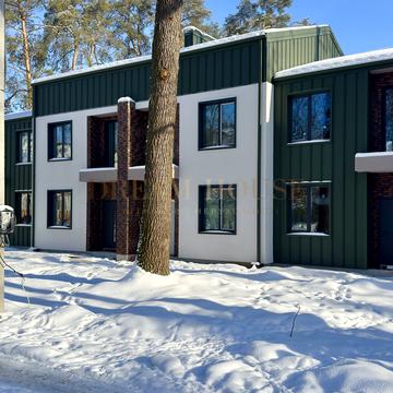 Варшавська вул.