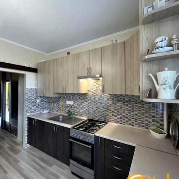 Роксоляни вул., 43б