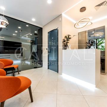 Василя Тютюнника вул. (Анрі Барбюса), 28-А