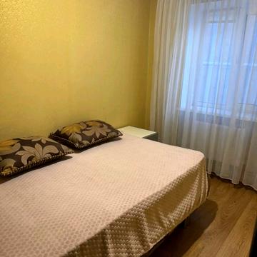 Старий ринок, 5