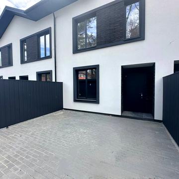 Академіка Заріфи Алієвої вул., 88