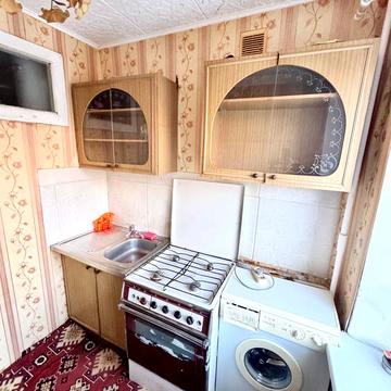 Сонячна Набережна вул. (Маршала Малиновського), 16