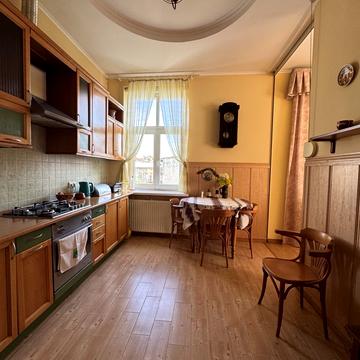 Йосифа Сліпого вул. (), 10