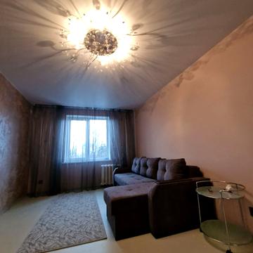 Бердянська вул., 1