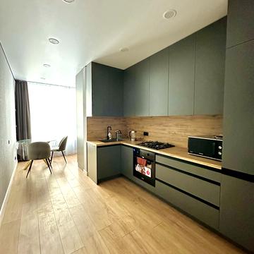 Будівельна вул., 2