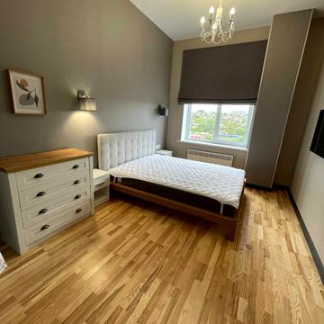 Набережна Перемоги вул., 68-А