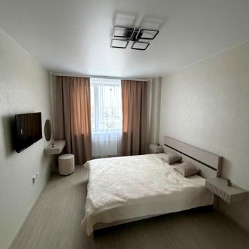 Проїзна вул., 27