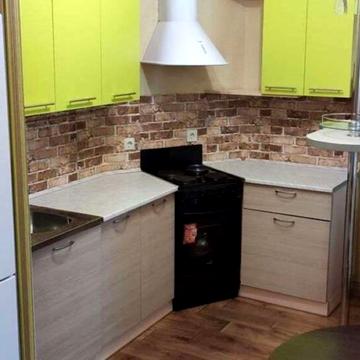 Милославська вул., 2