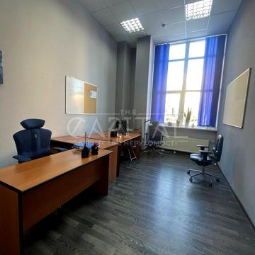 Березняківська вул., 29