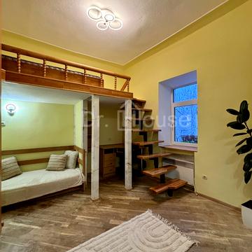 Марка Вовчка вул., 10