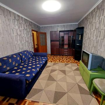 Євгена Чикаленка вул., 46/1