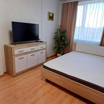 Проїзна вул., 9