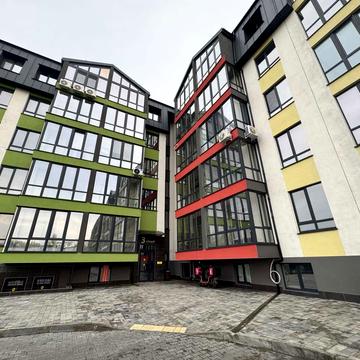 Павла Клепацького вул., (Будинок 1)