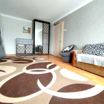 Кирила Осьмака вул., 8