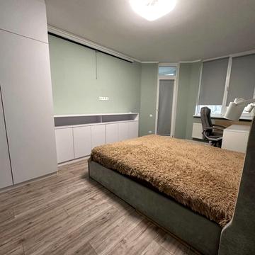 Ярослава Гашека бульв., 22