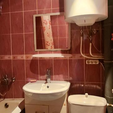 Бульварний пров., 8