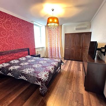 Княжий Затон вул., 9