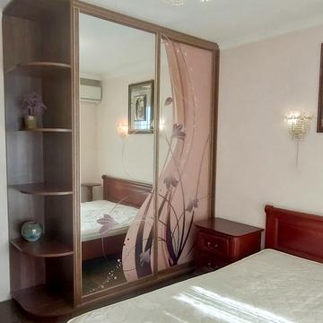 Левка Лукяненка вул. (Маршала Тимошенка), 11