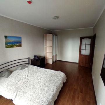 Софії Русової вул., 1