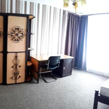 Миколи Бажана просп., 1-А