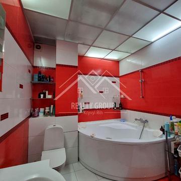 Віталія Власова вул., 12