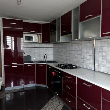 Соборності просп., 36