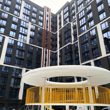 Богдана Хмельницького вул., 94